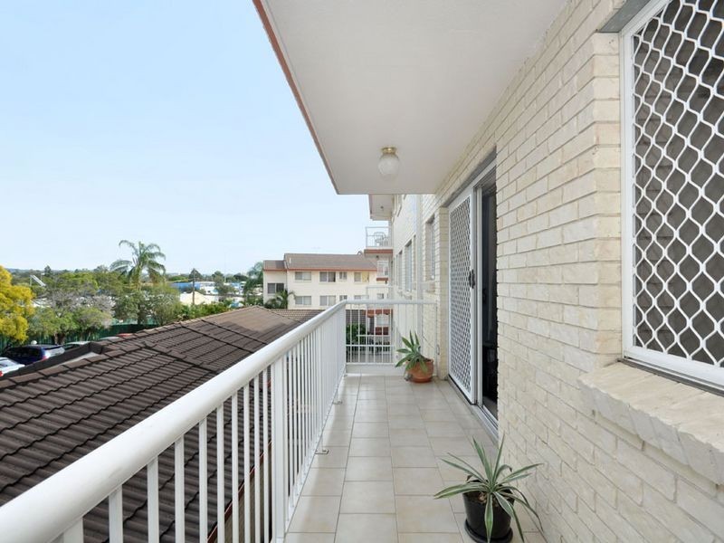 20/7 Main Avenue, Coorparoo QLD 4151