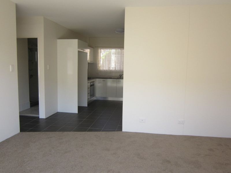 2/19 Amelia Street, Coorparoo QLD 4151