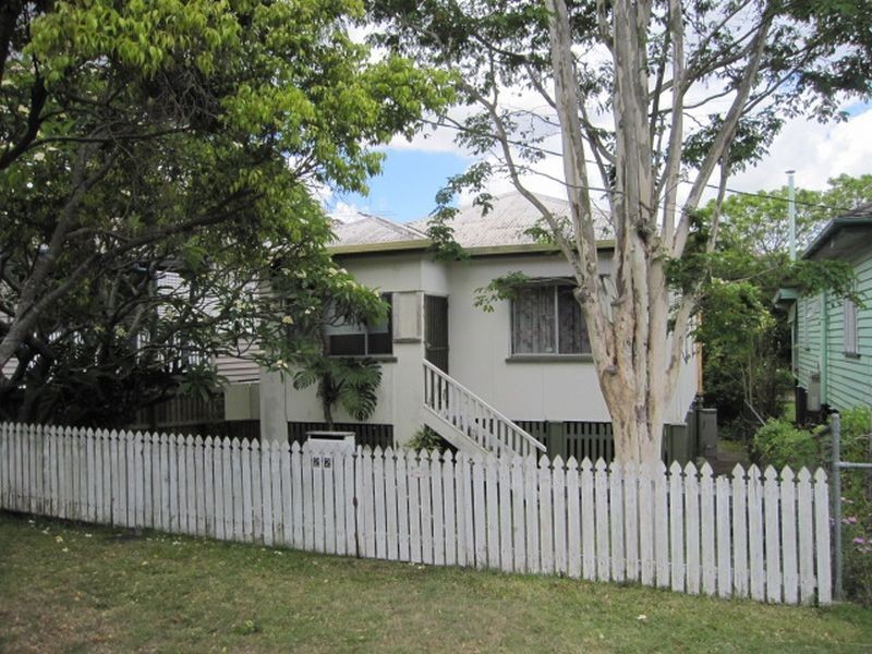 22 Nelson Street, Coorparoo QLD 4151
