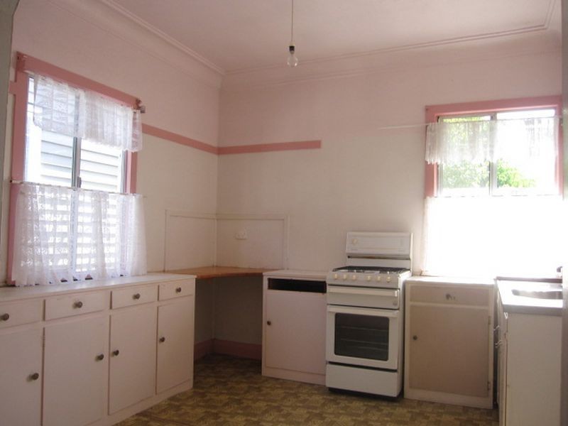 22 Nelson Street, Coorparoo QLD 4151