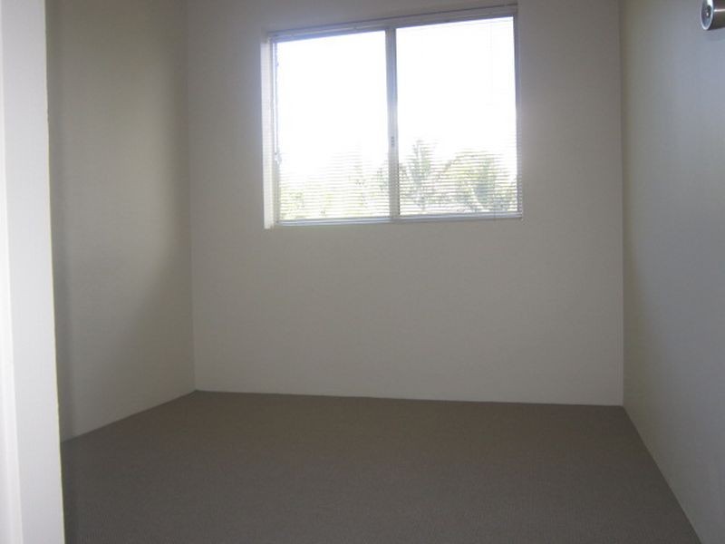 5/10 Stirrat Street, Coorparoo QLD 4151