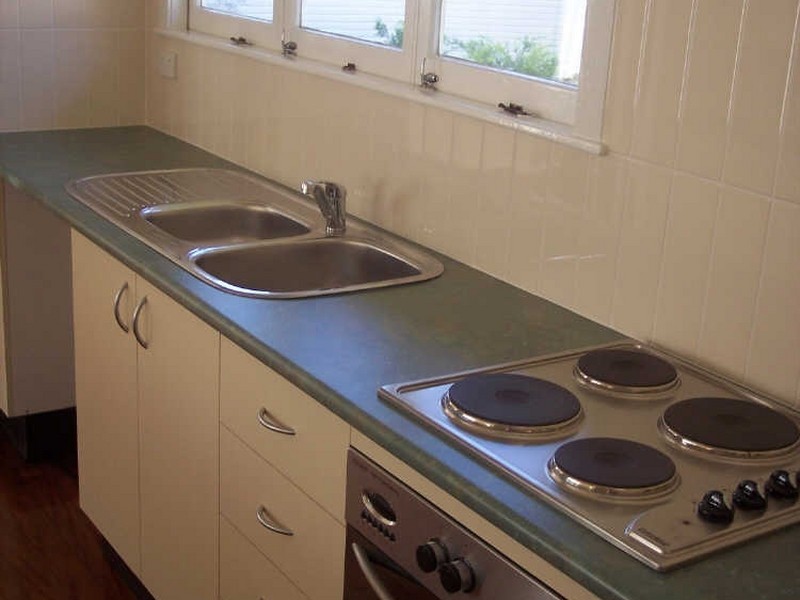 147 Porteus Drive, Seven Hills QLD 4170