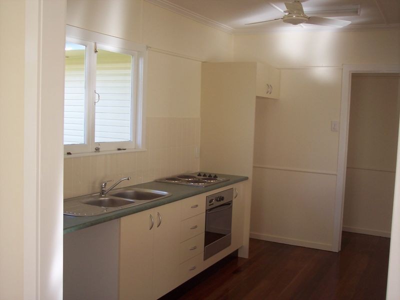 147 Porteus Drive, Seven Hills QLD 4170