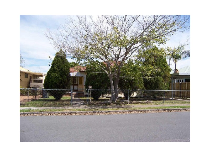 3 Cradock Street, Holland Park QLD 4121