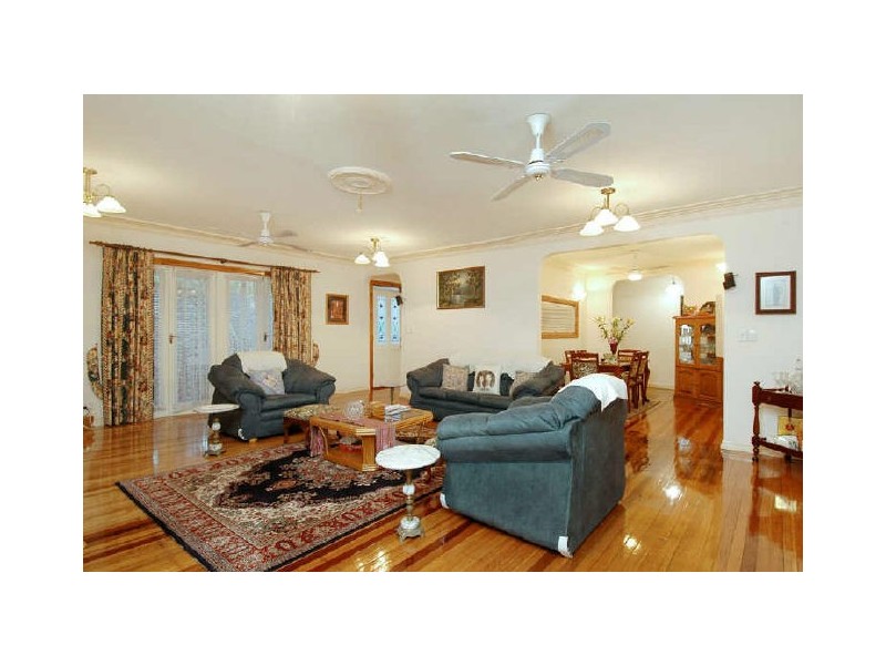 7 Rigel Street, Coorparoo QLD 4151