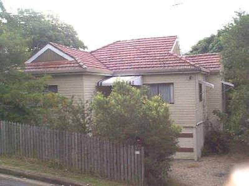 17 Dale Street, Coorparoo QLD 4151