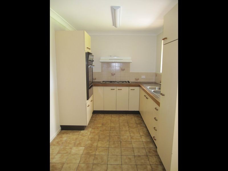 796 Cavendish Road, Holland Park QLD 4121