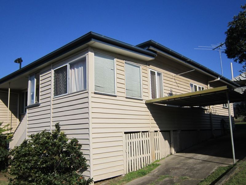 54 Headfort Street, Greenslopes QLD 4120