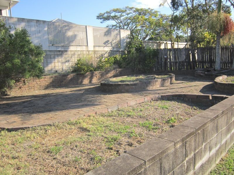 54 Headfort Street, Greenslopes QLD 4120