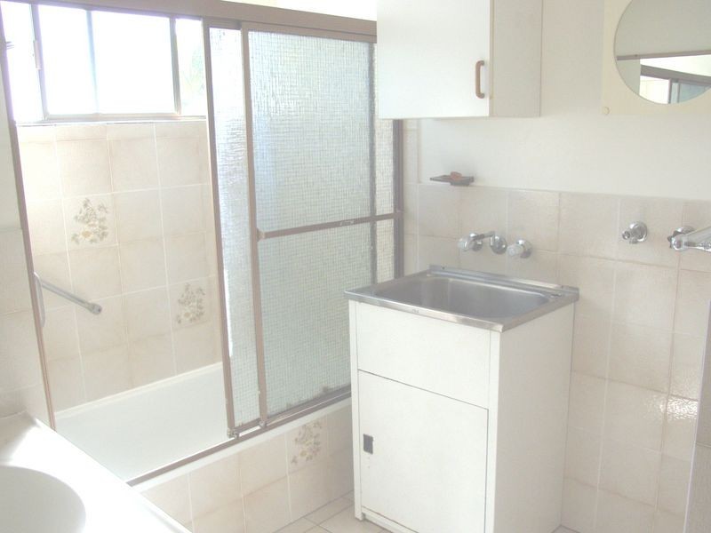 2/27 Joffre Street, Coorparoo QLD 4151