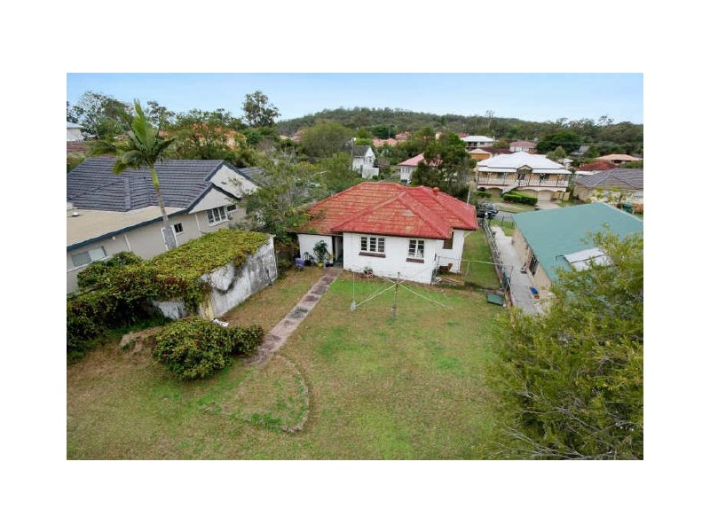 131 Sirius Street, Coorparoo QLD 4151