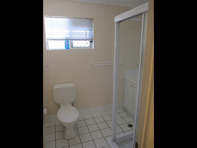 11/262 Cavendish Road, Coorparoo QLD 4151