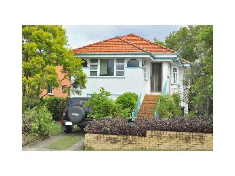55 St Leonards Street, Coorparoo QLD 4151