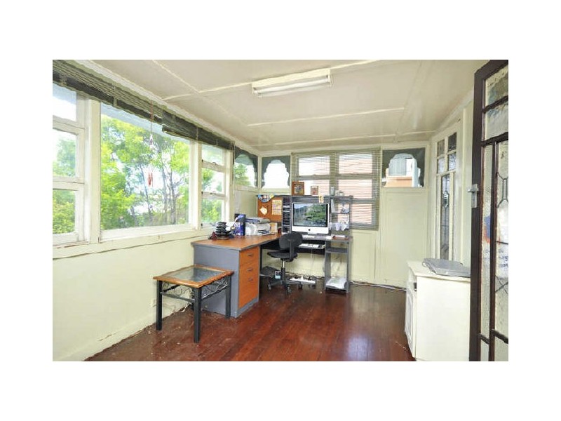 55 St Leonards Street, Coorparoo QLD 4151