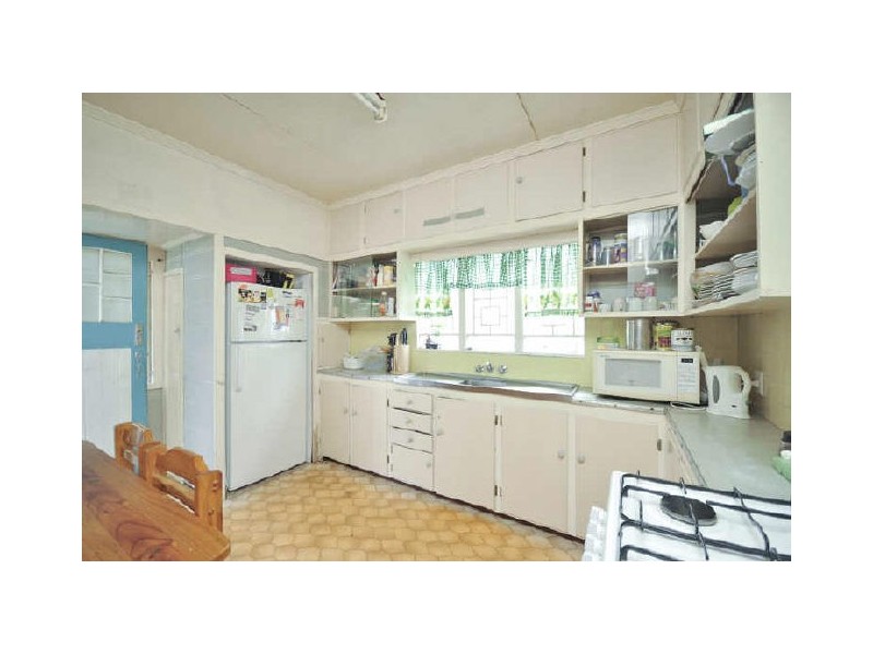 55 St Leonards Street, Coorparoo QLD 4151