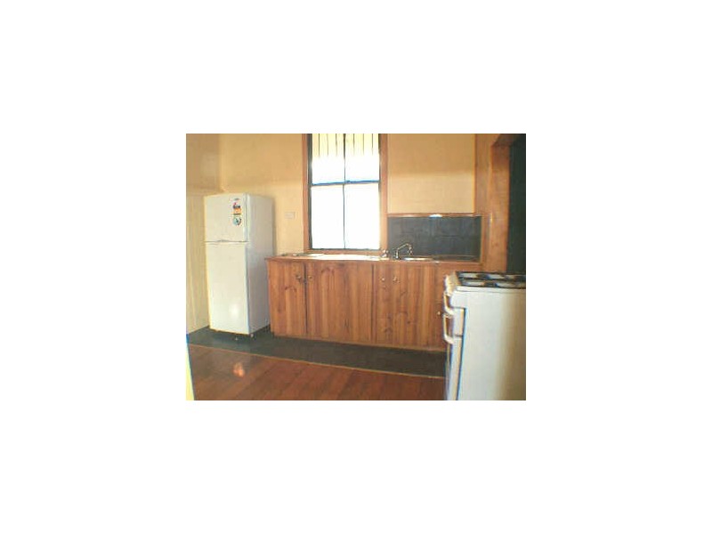 85 Cavendish Rd, Coorparoo QLD 4151