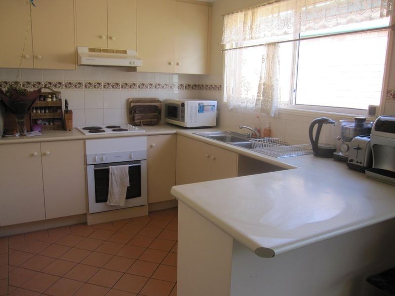 14 Wattle Street, Cannon Hill QLD 4170