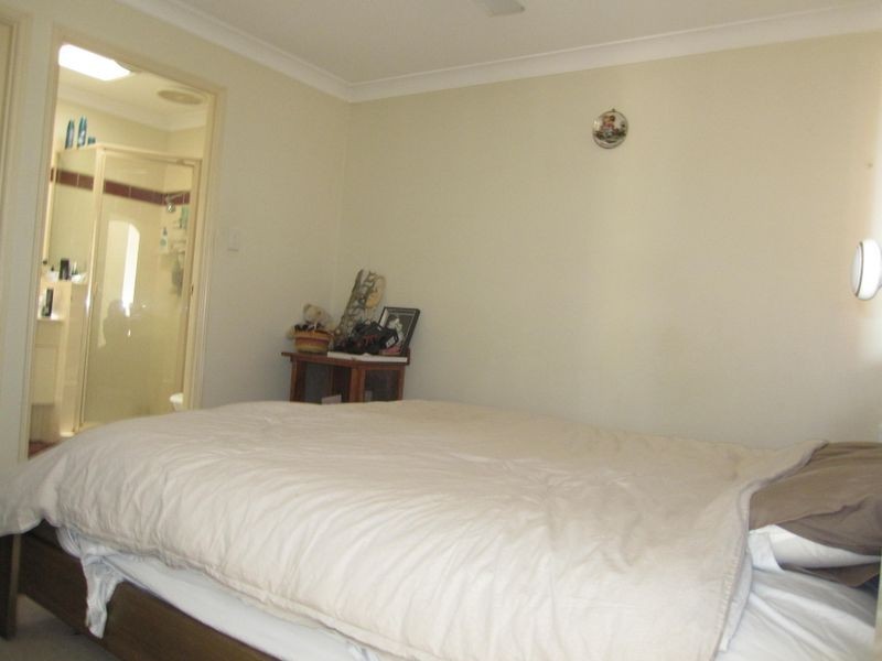 14 Wattle Street, Cannon Hill QLD 4170