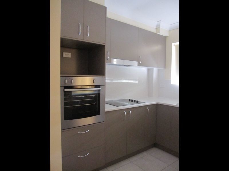 9/3 Curd Street, Greenslopes QLD 4120