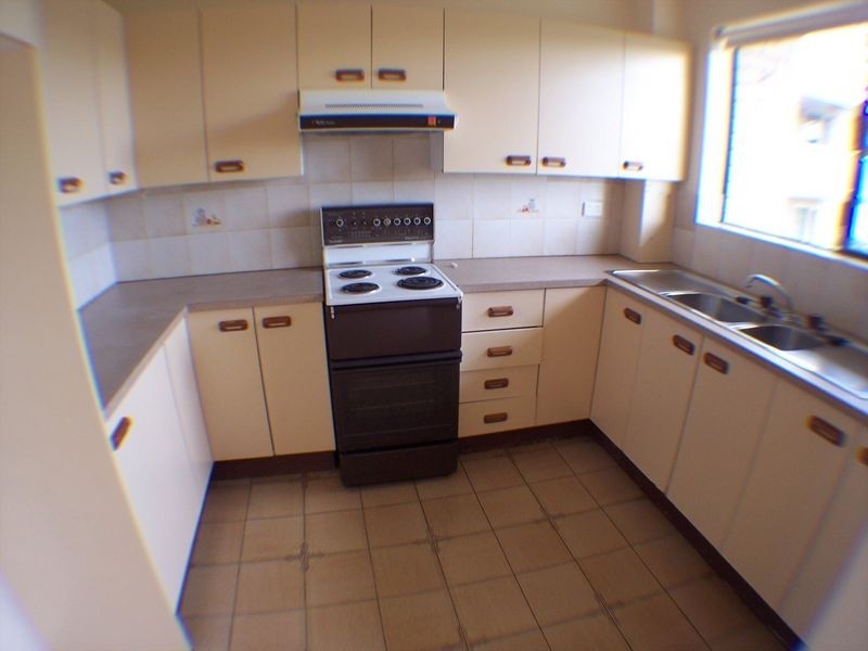 4/11 Weston Street, Coorparoo QLD 4151