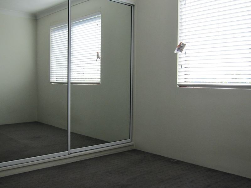 1/233 Cavendish Road, Coorparoo QLD 4151