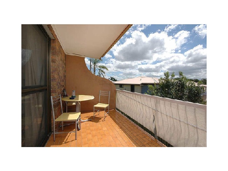 9/18 Rolle Street, Holland Park QLD 4121