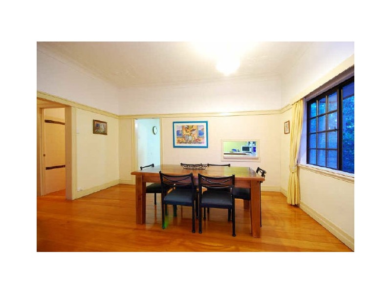 23 Thomson Street, Greenslopes QLD 4120