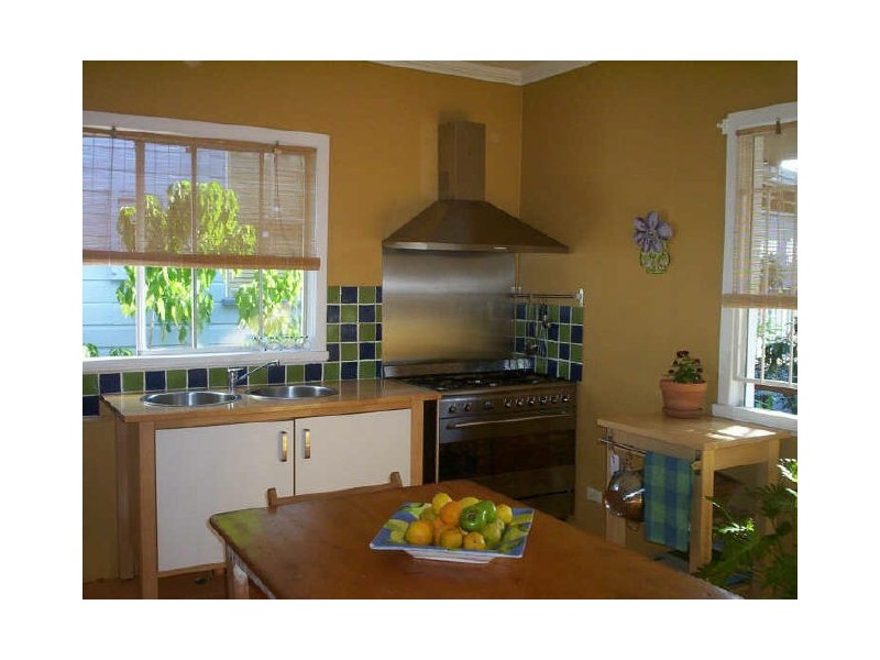 21 Longlands Street, East Brisbane QLD 4169