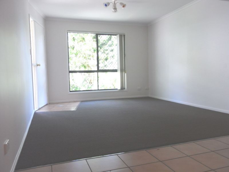 2/7 Curtis Street, Norman Park QLD 4170