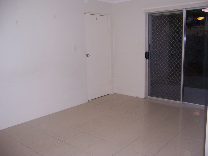 1/57 Rutland Street, Coorparoo QLD 4151