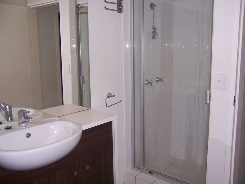 1/57 Rutland Street, Coorparoo QLD 4151