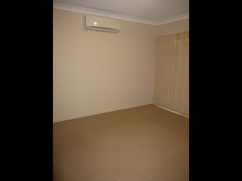 2/37 Ninth Avenue, Coorparoo QLD 4151