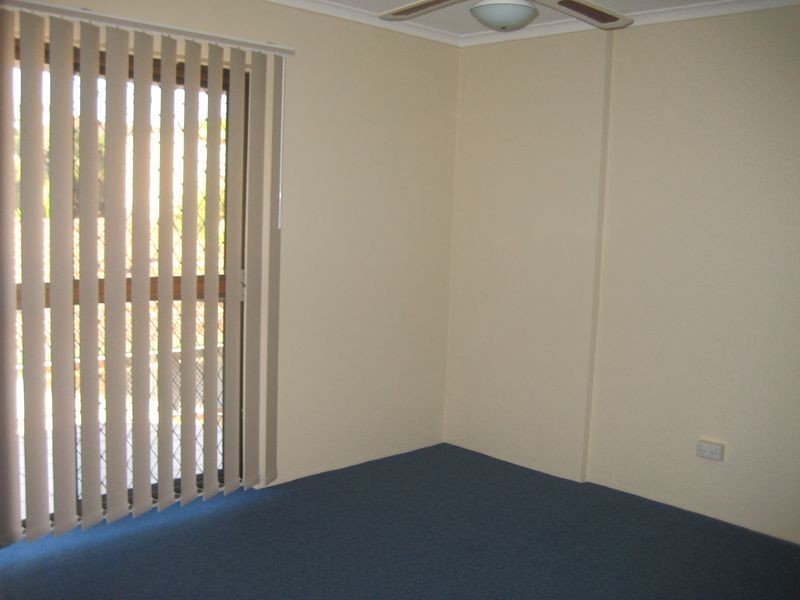 4/15 Robinson Street, Coorparoo QLD 4151