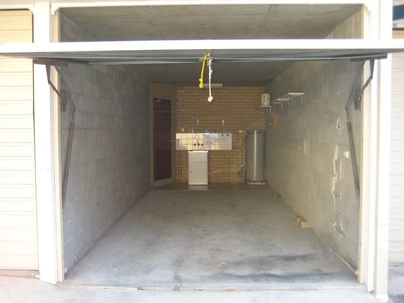 4/15 Robinson Street, Coorparoo QLD 4151