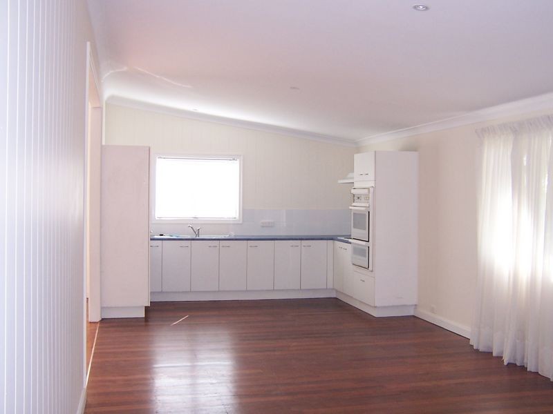 28 Leonard Street, Woolloongabba QLD 4102