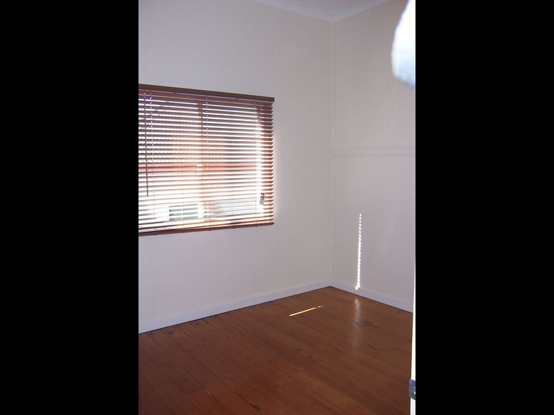 28 Leonard Street, Woolloongabba QLD 4102