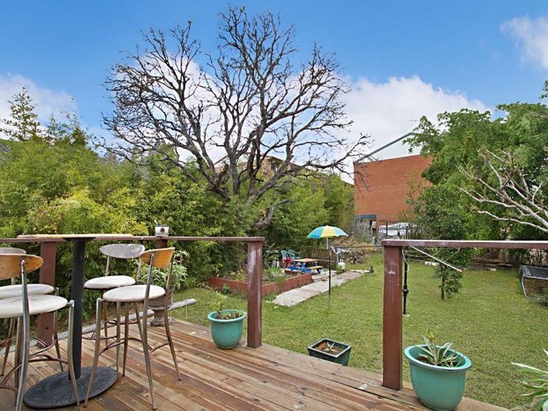 47 Macaulay Street, Coorparoo QLD 4151