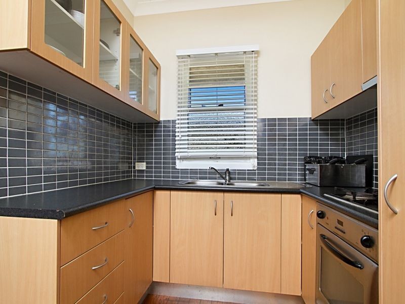 72 Maynard Street, Woolloongabba QLD 4102