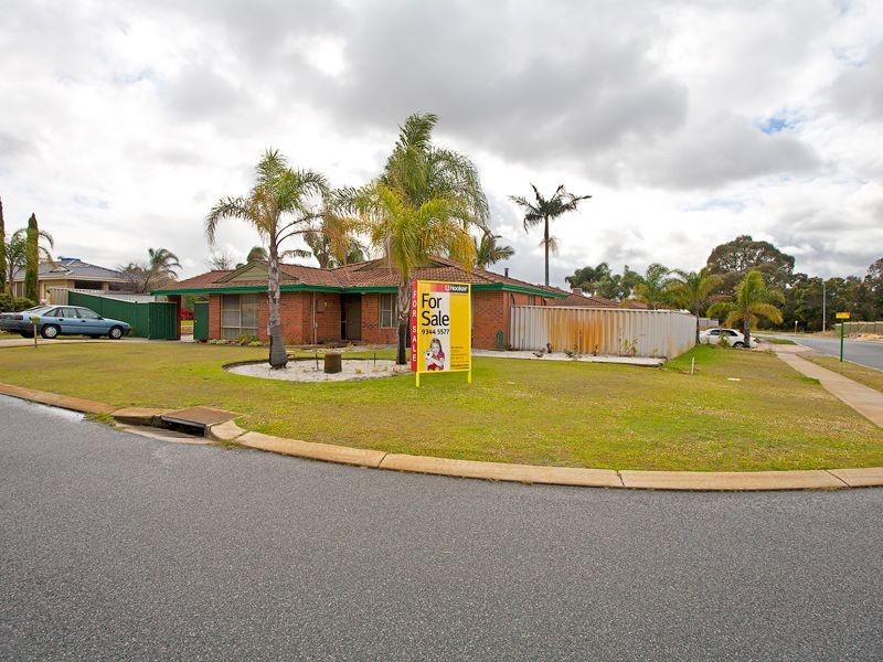2 Cradle Close, Alexander Heights WA 6064