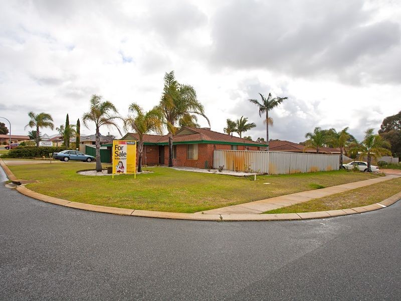 2 Cradle Close, Alexander Heights WA 6064