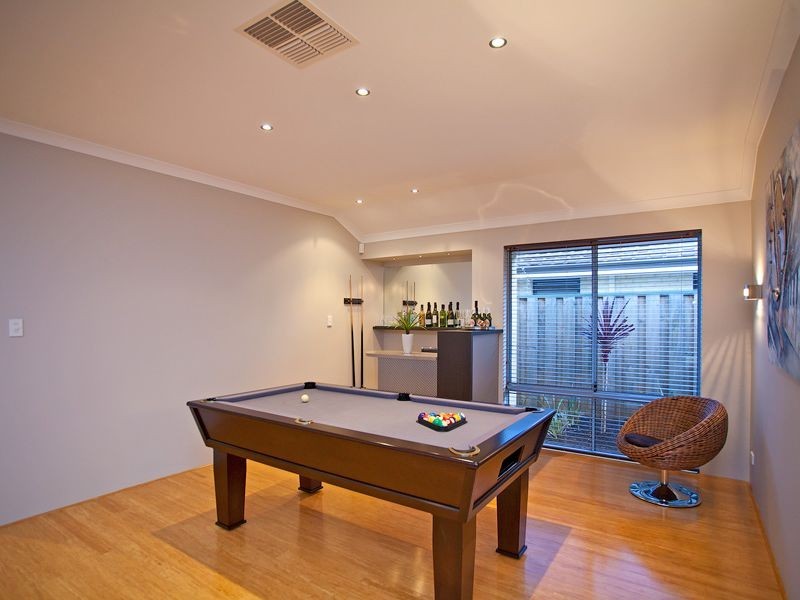 7 Ewens Pass, Ellenbrook WA 6069