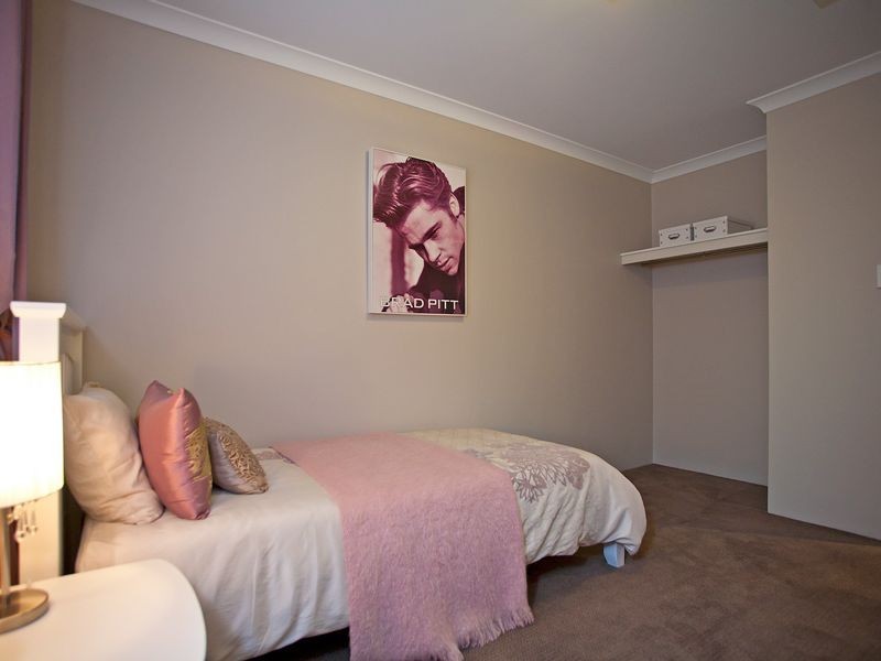 7 Ewens Pass, Ellenbrook WA 6069