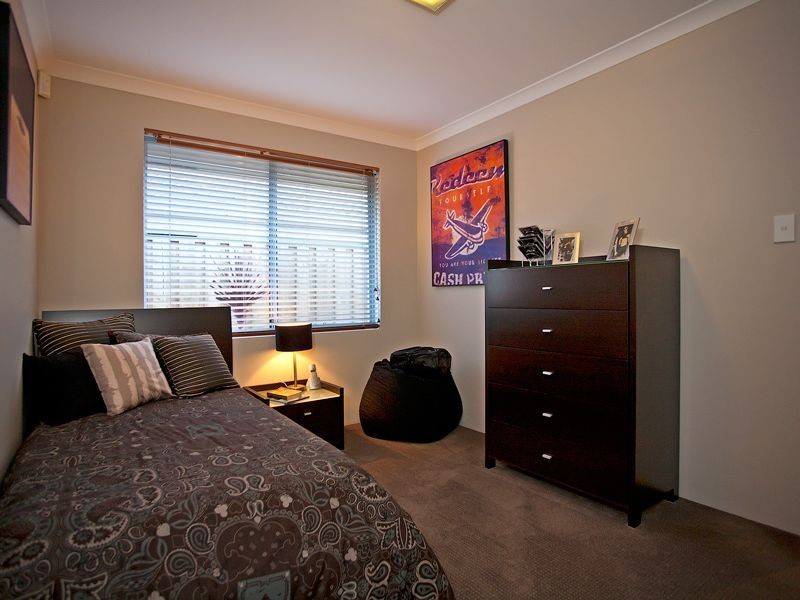 7 Ewens Pass, Ellenbrook WA 6069