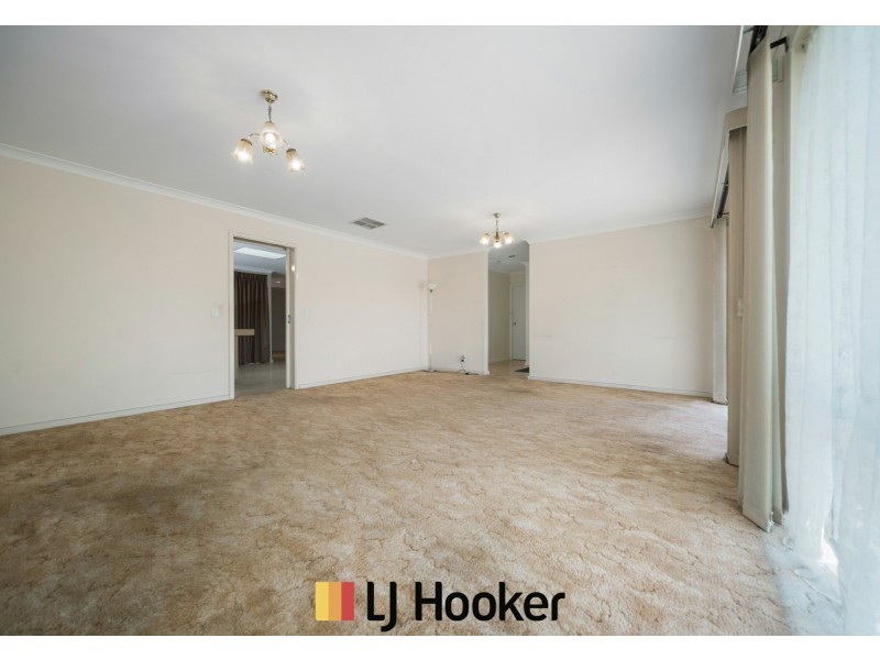 2 Ullswater Place, Balga WA 6061