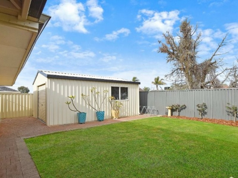 5 Tippett Court, Willetton WA 6155