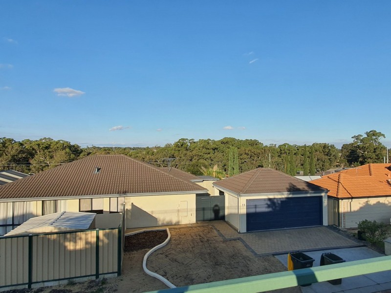 14 Brookeby Heights, Leda WA 6170