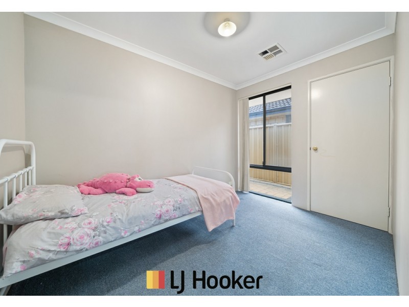 14 Brookeby Heights, Leda WA 6170