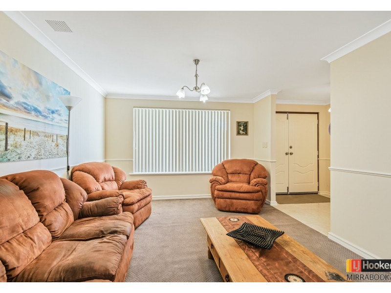 57 Kippilaw Loop, Carramar WA 6031