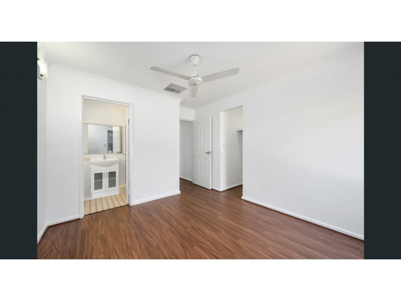 11 Korbosky Road, Lockridge WA 6054