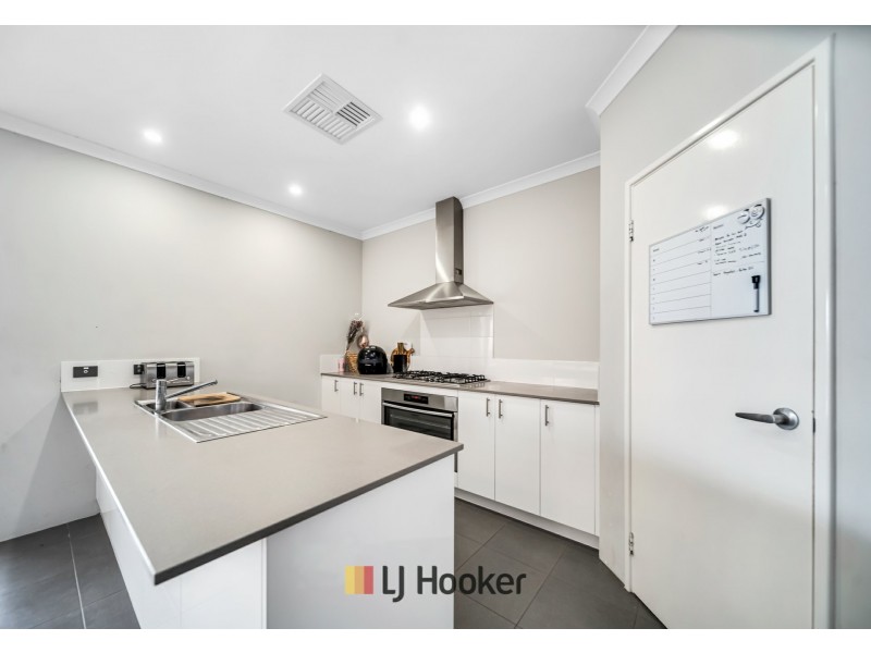 7/5 Arpent Link, Brabham WA 6055